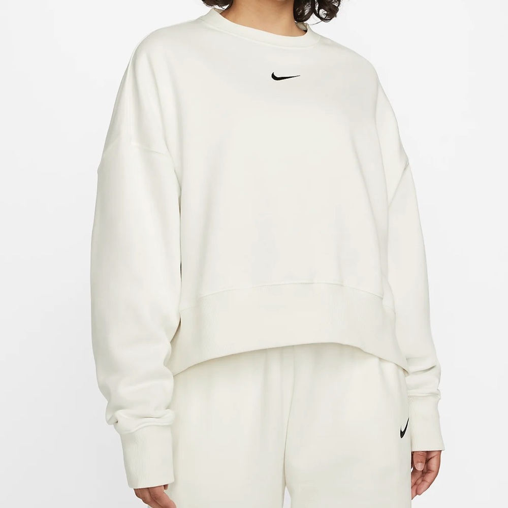 Nike women’s Phoenix fleece sweatshirt, XS, sail/black